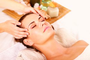 Manfaat Pijat Kepala atau Head Massage